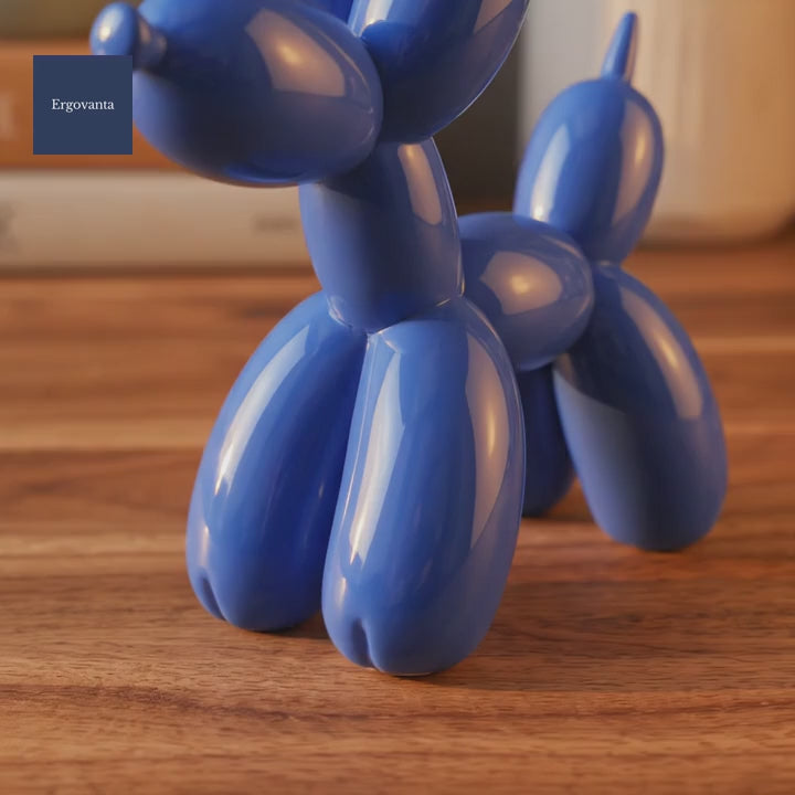 Pop-Art Balloon Dog Sculpture