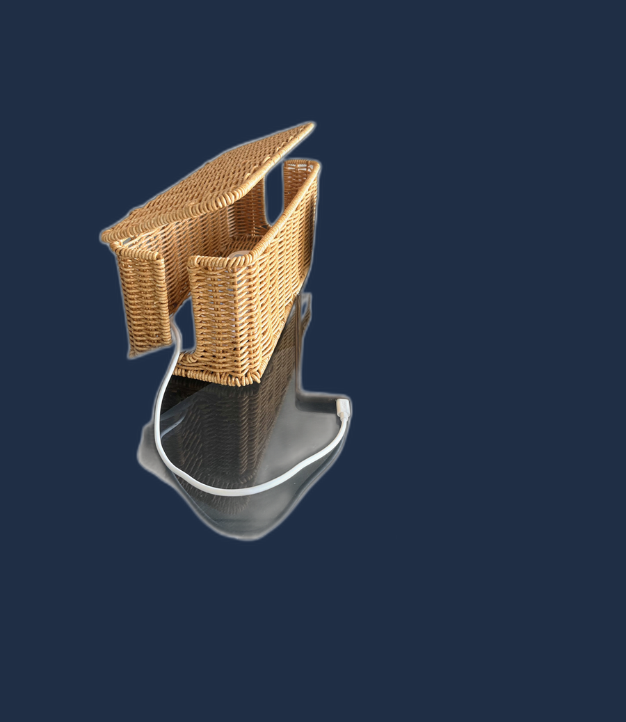 Weave, A lid that keeps the dust out